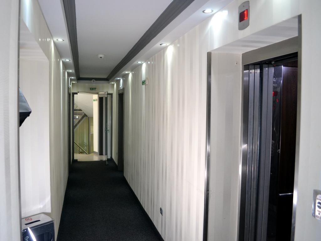 Elate Plaza Hotel Sofia Exterior foto